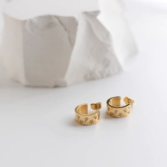 18K Gold Plated Diamond CZ Brilliant Star Small Hoop Earrings - Picture 2 of 10